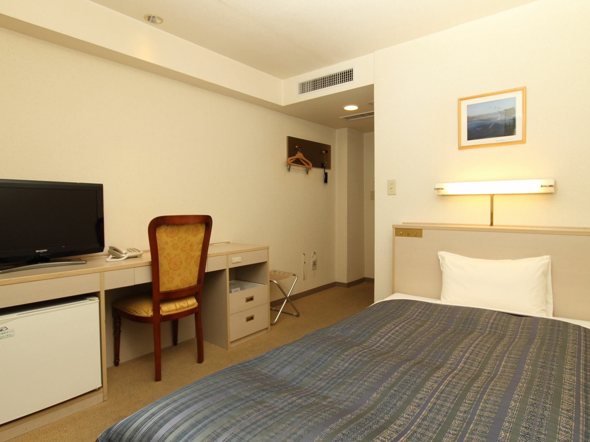Suwa Lakeside Hotel Екстериор снимка