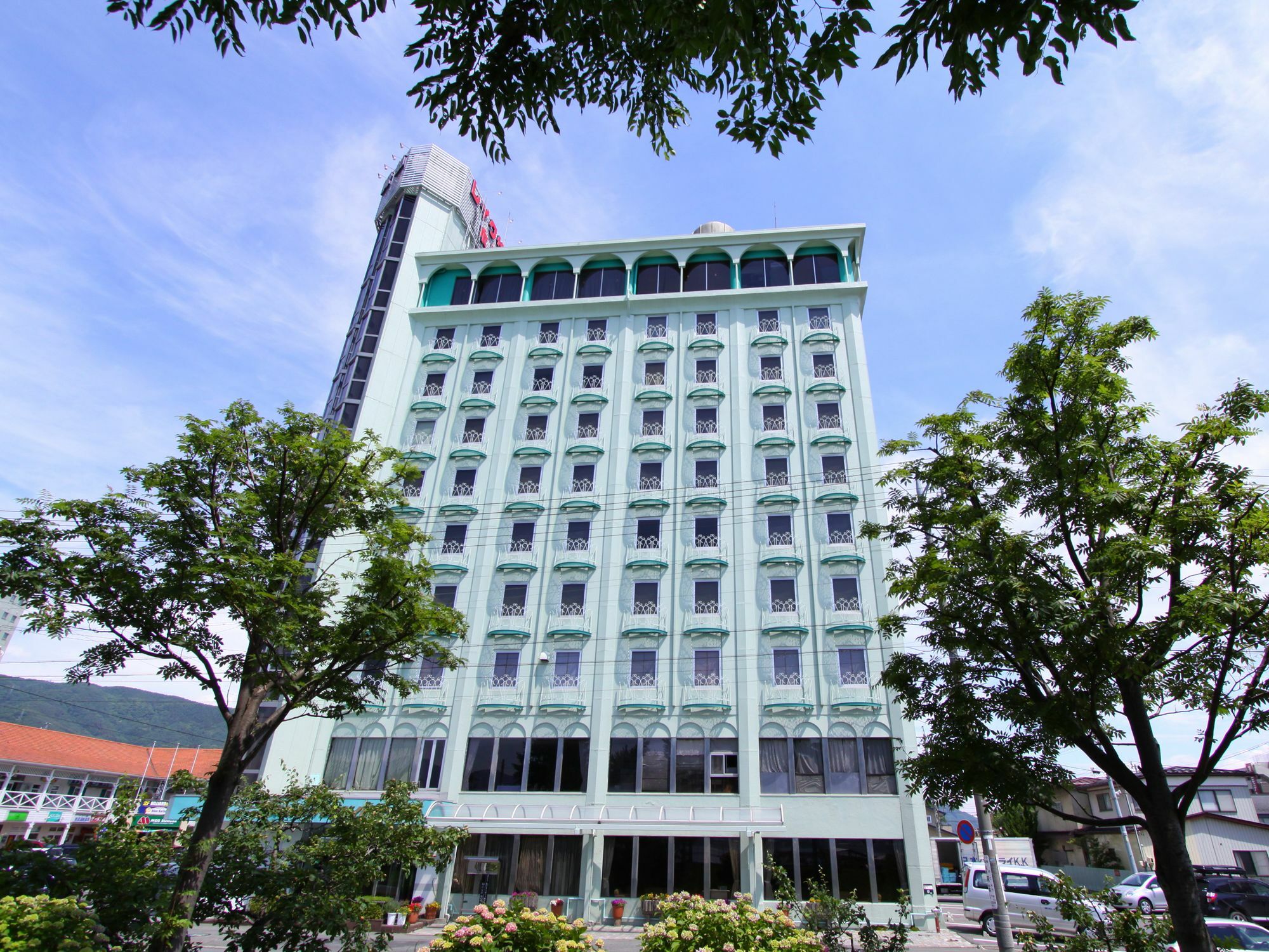Suwa Lakeside Hotel Екстериор снимка