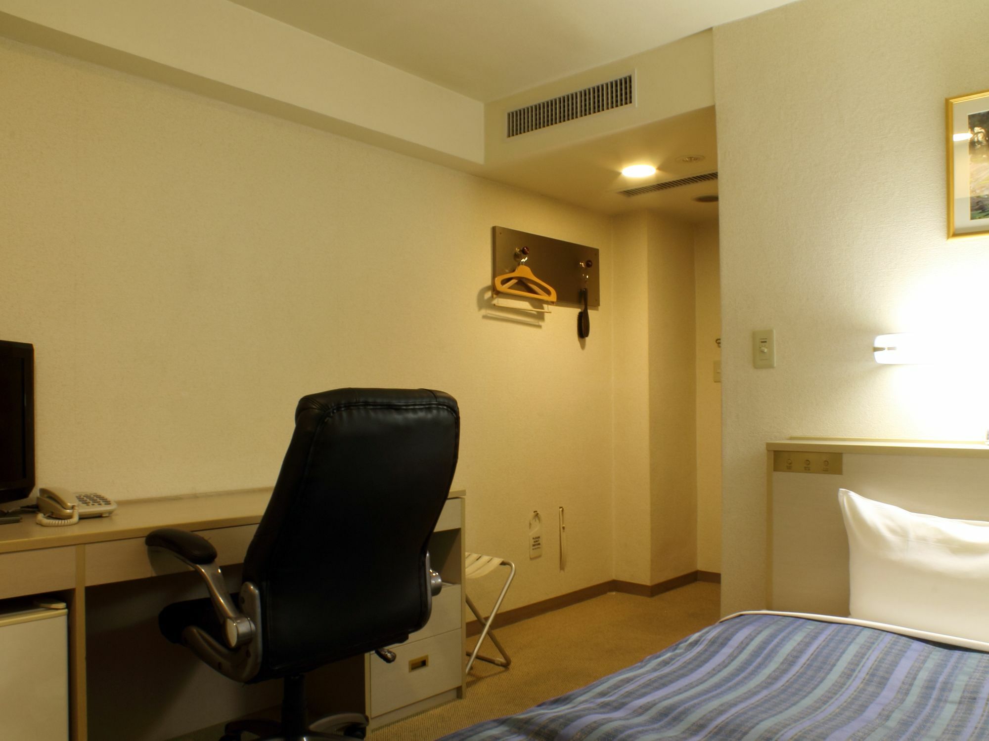 Suwa Lakeside Hotel Екстериор снимка