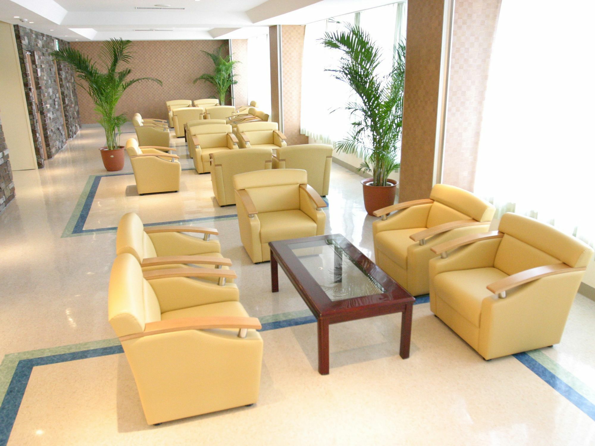 Suwa Lakeside Hotel Екстериор снимка